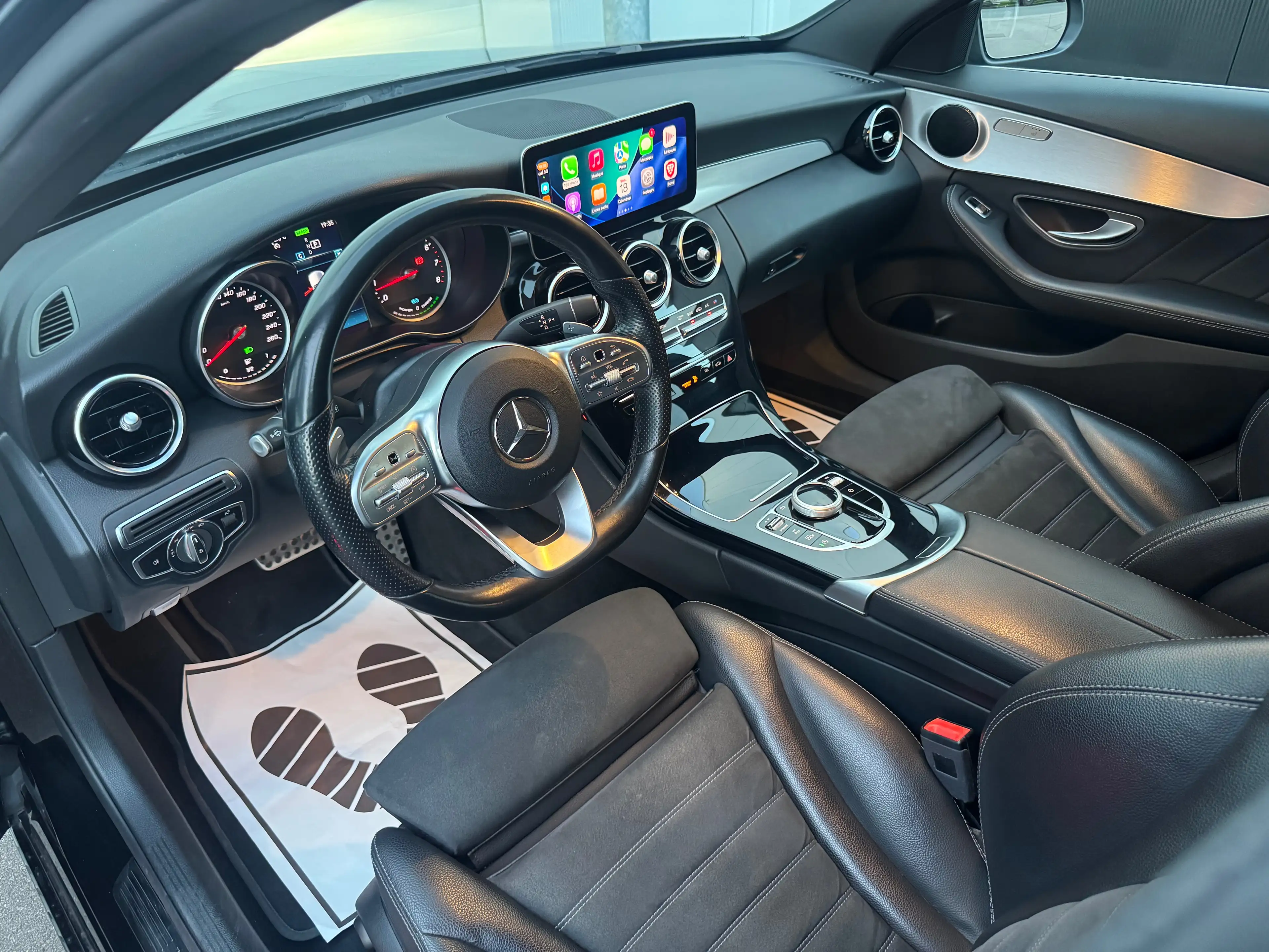 Mercedes-Benz C 200 4-Matic AMG Pack — photo 7