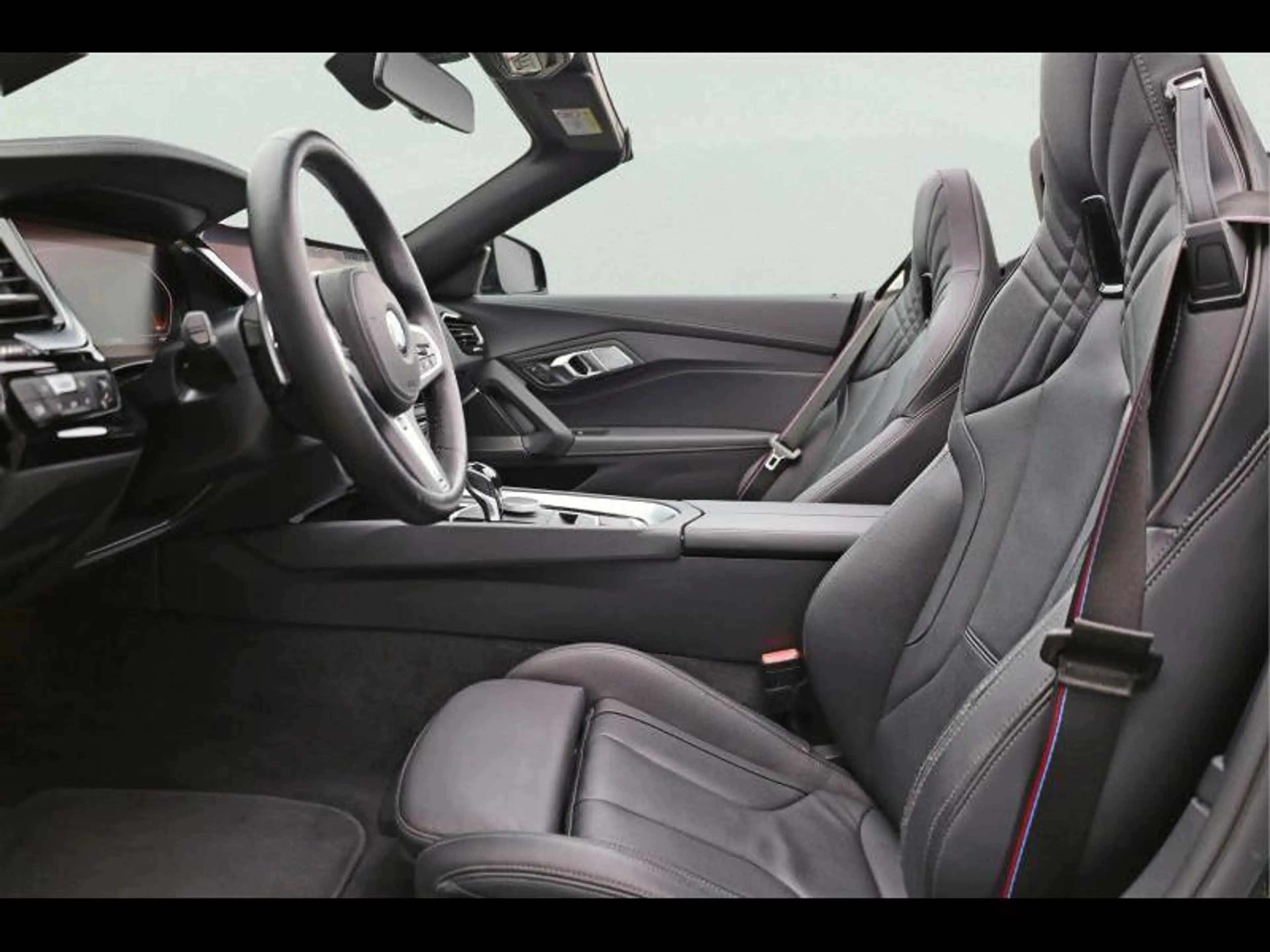 BMW Z4 sDrive20i Kit M Sport — photo 14