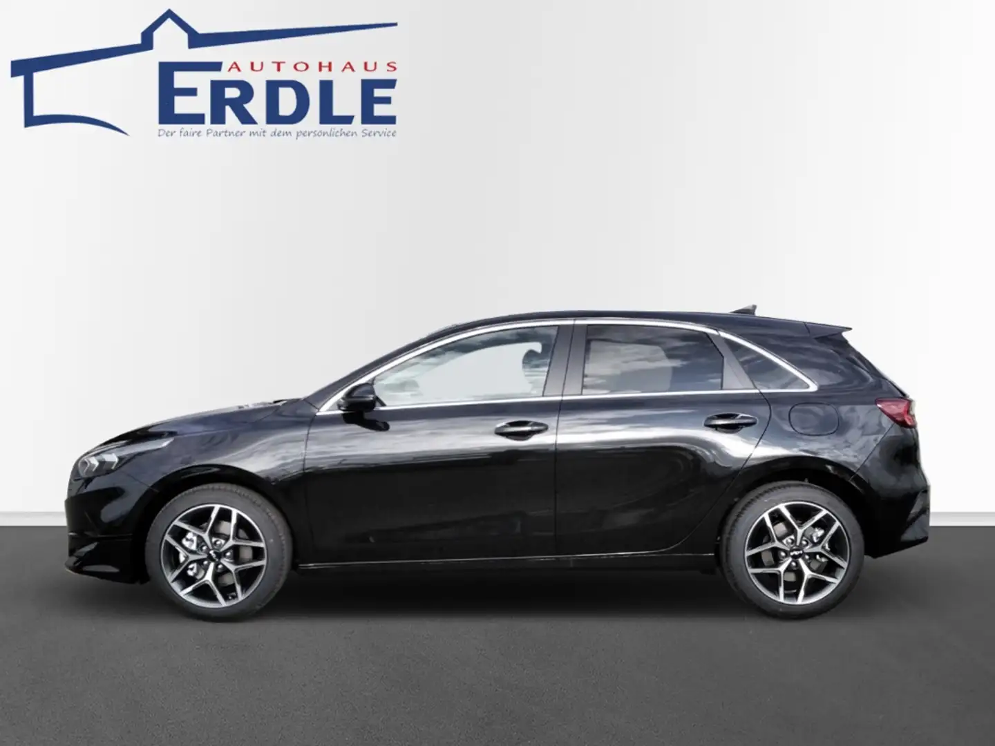 Kia Ceed / cee'd Ultimate Edition 1.5T DCT 48V STYLE EU6e Schwarz - 2