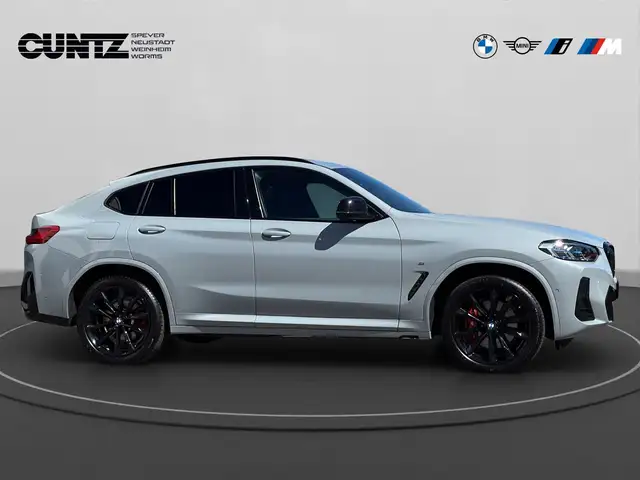 BMW X4 M view 5