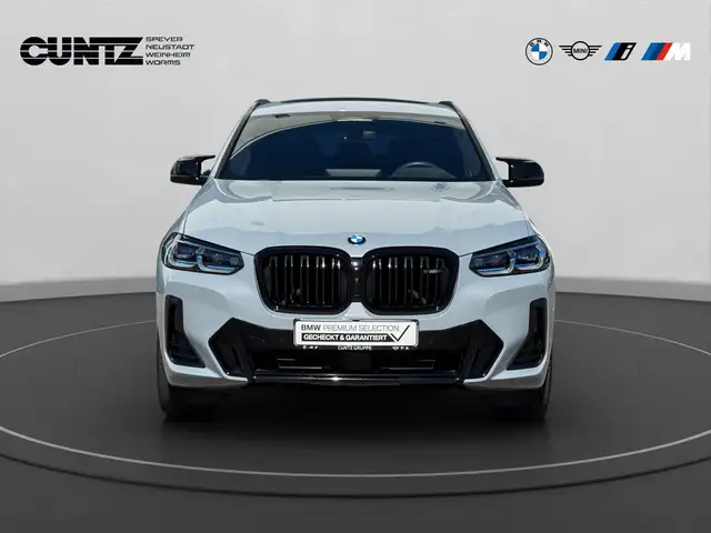 BMW X4 M view 2