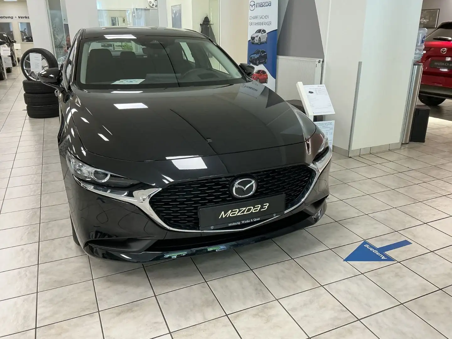 Mazda 3 Lim 4-trg. Limousine LED Klima Navi Schwarz - 2