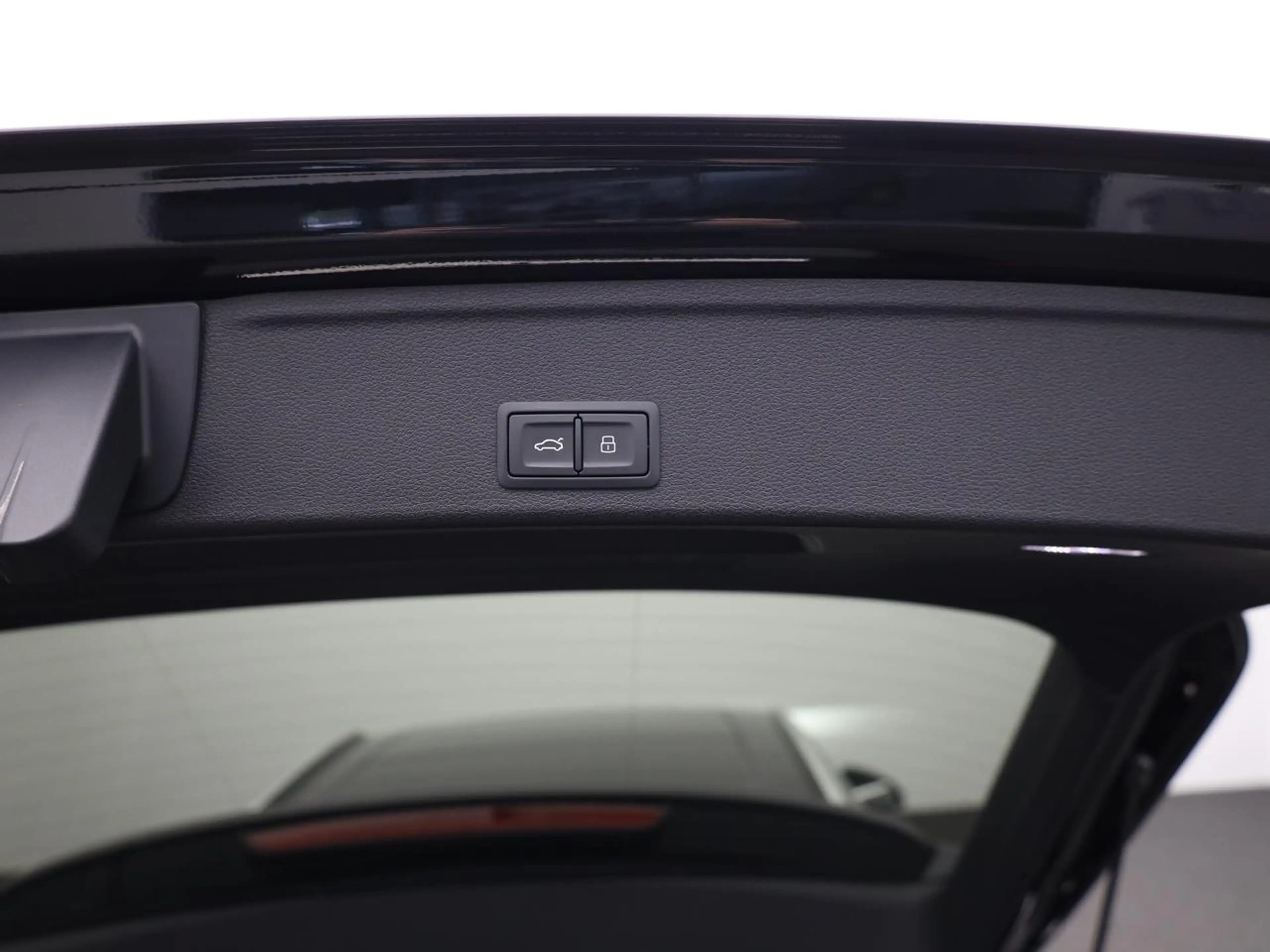 Audi A4 2.0 TDi S-TRONIC PANORAMISCH SCHUIFDAK — photo 12