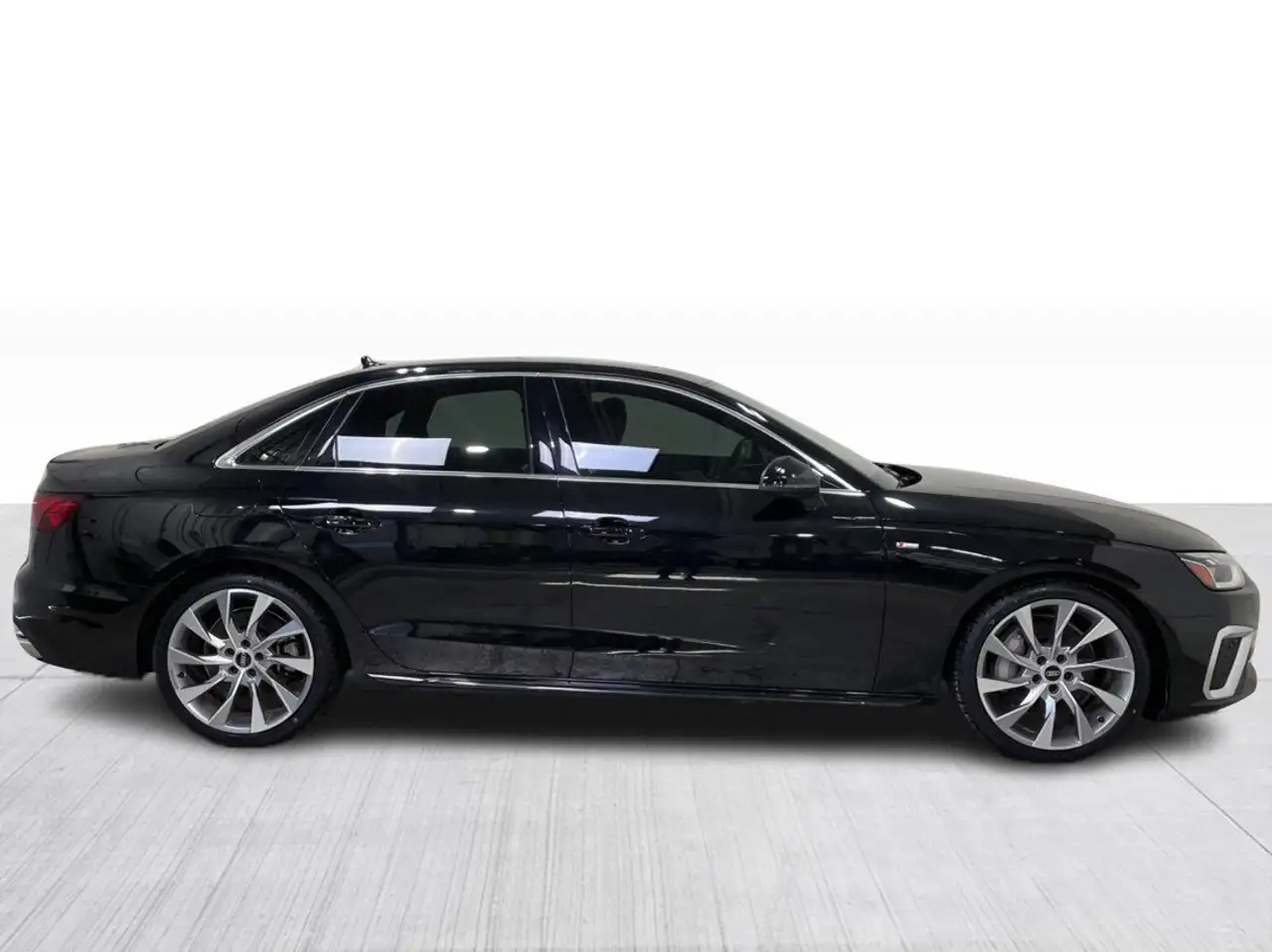 Audi A4 снимка Audi A4