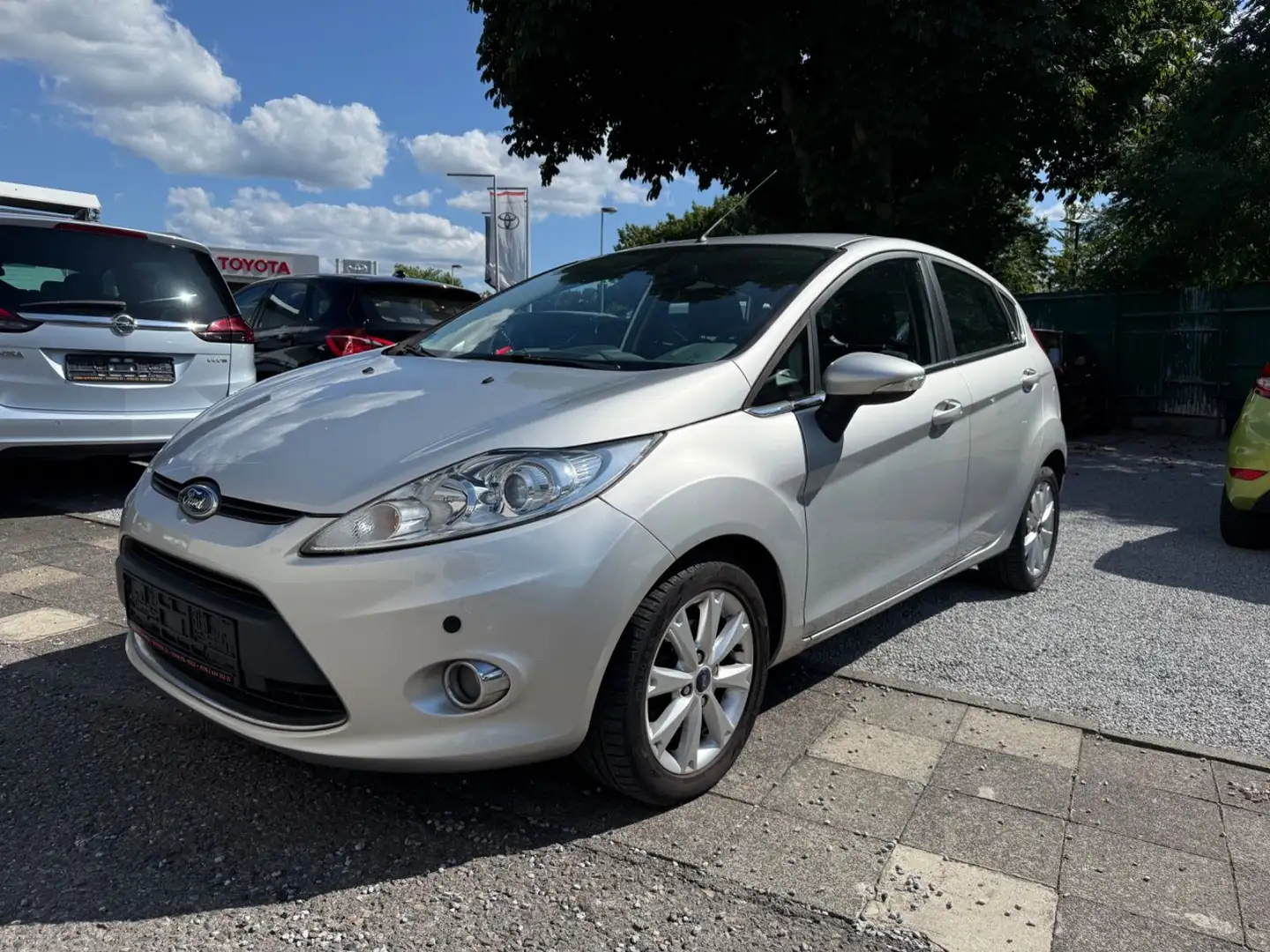 Ford Fiesta Ghia*PDC*ALU* Gri - 1