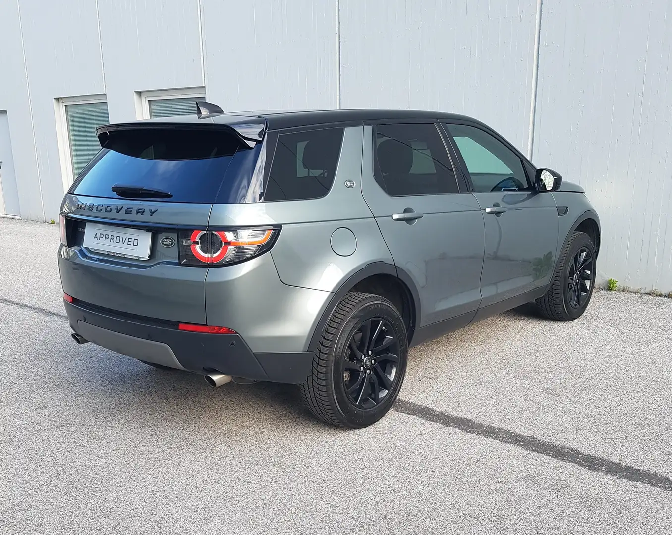 Land Rover Discovery Sport Discovery Sport 2.0 td4 SE awd 150cv auto my19 siva - 2