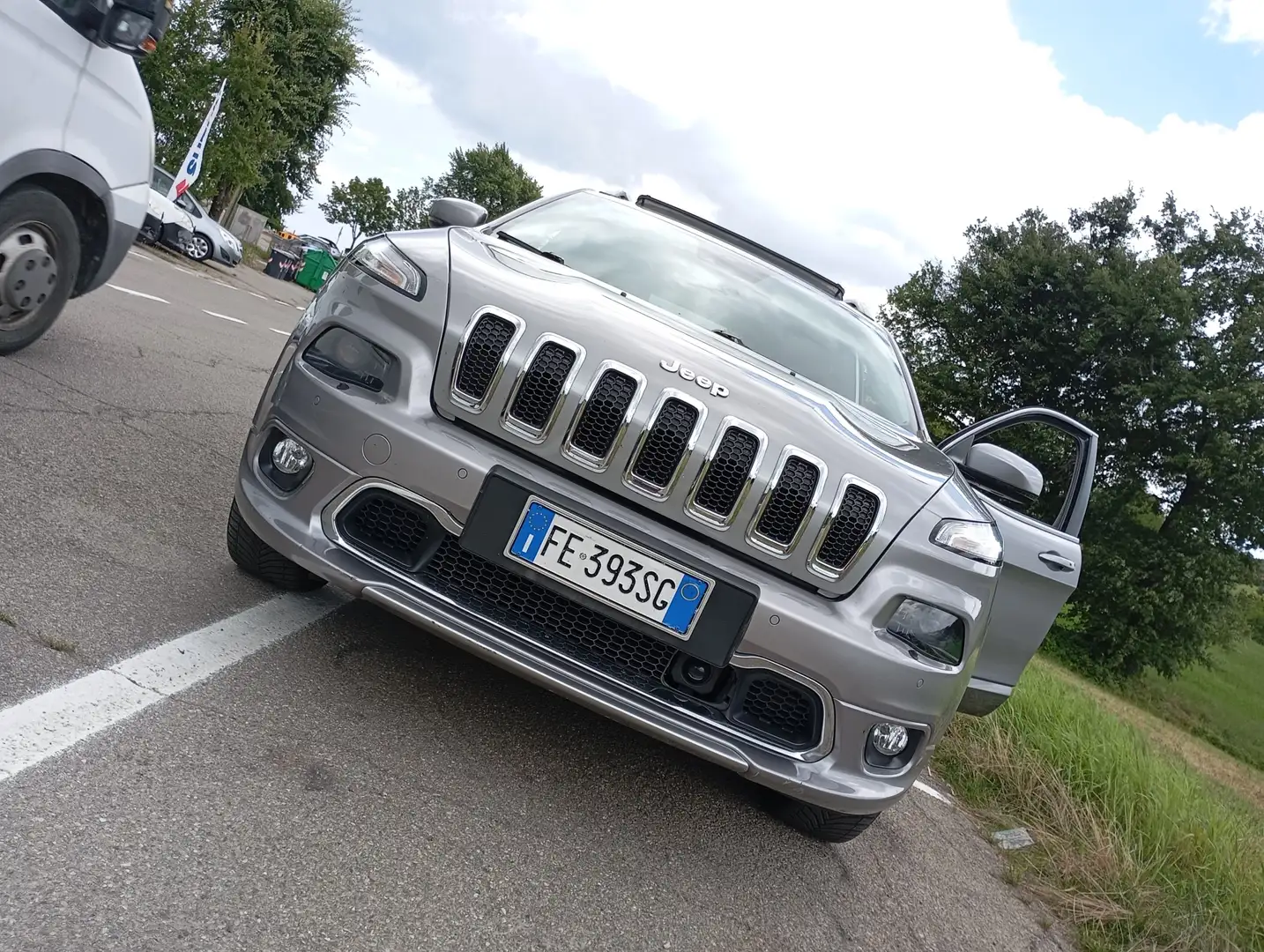 Jeep Cherokee Cherokee V 2014 2.2 mjt II Limited 4wd 200cv auto Argent - 1