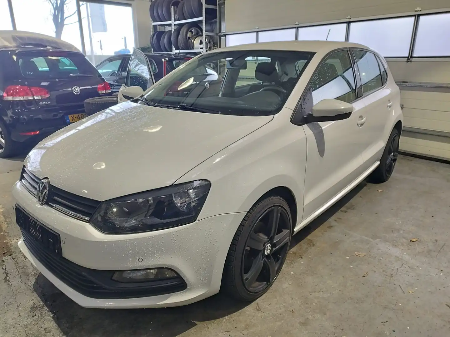 Volkswagen Polo 1.0 ** 5X OP VOORRAAD ** 5 DRS ** Airco ** Cruise Blanc - 1