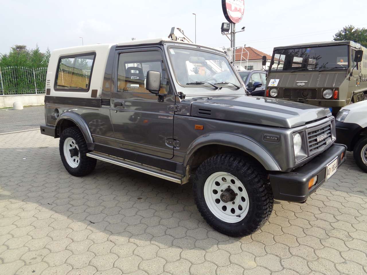 Suzuki Samurai Cabrio 1.3 JX De Luxe hard top lungo