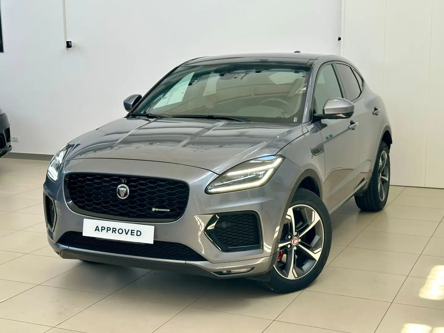Jaguar E-Pace 2.0D I4 163CV AWD Auto R-Dynamic SE - IVA ESPOSTA - 1