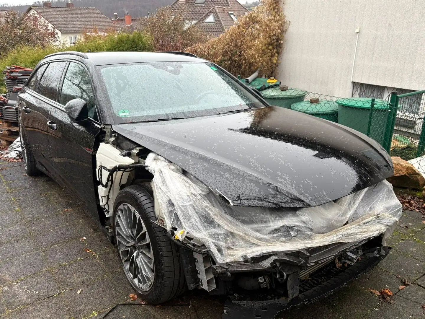 Audi A6 Avant 55 TFSI e quattro sport Wagen Nr 054 Noir - 2