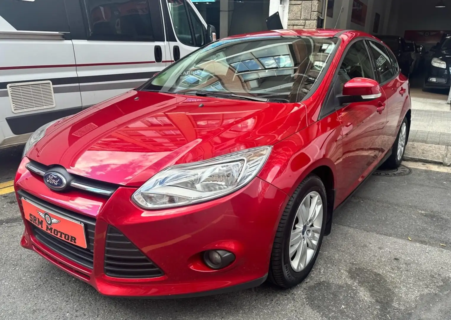 Ford Focus Sb.1.0 Ecoboost Auto-S&S Trend Fioletowy - 1