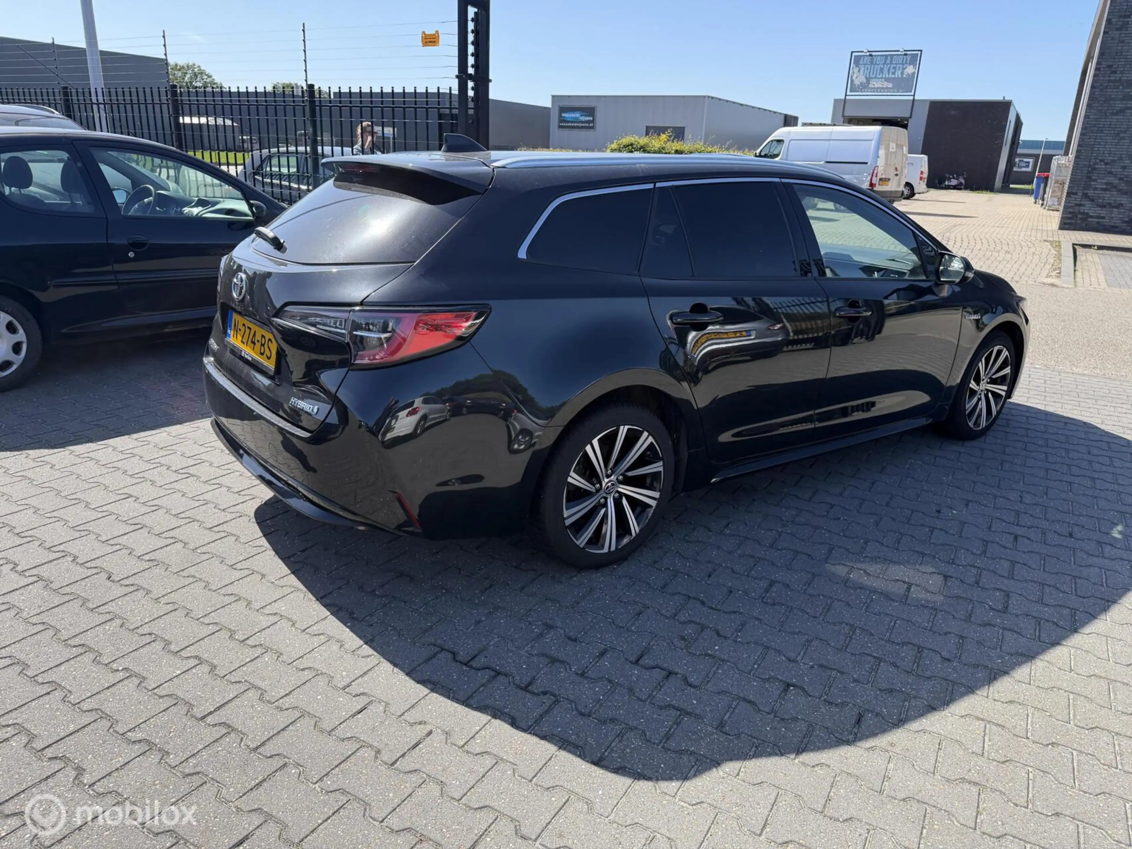 Toyota Corolla Touring Sports 1.8 Hybrid Business Plus BTW — photo 3