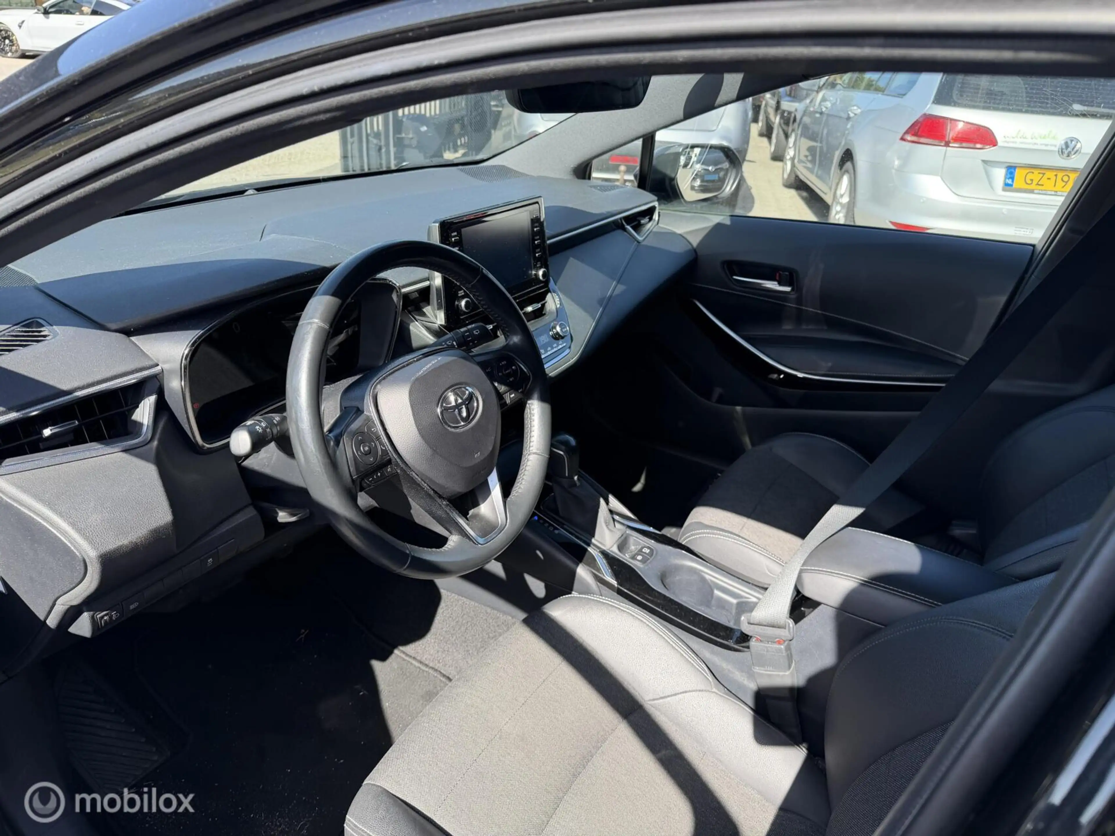 Toyota Corolla Touring Sports 1.8 Hybrid Business Plus BTW — photo 6