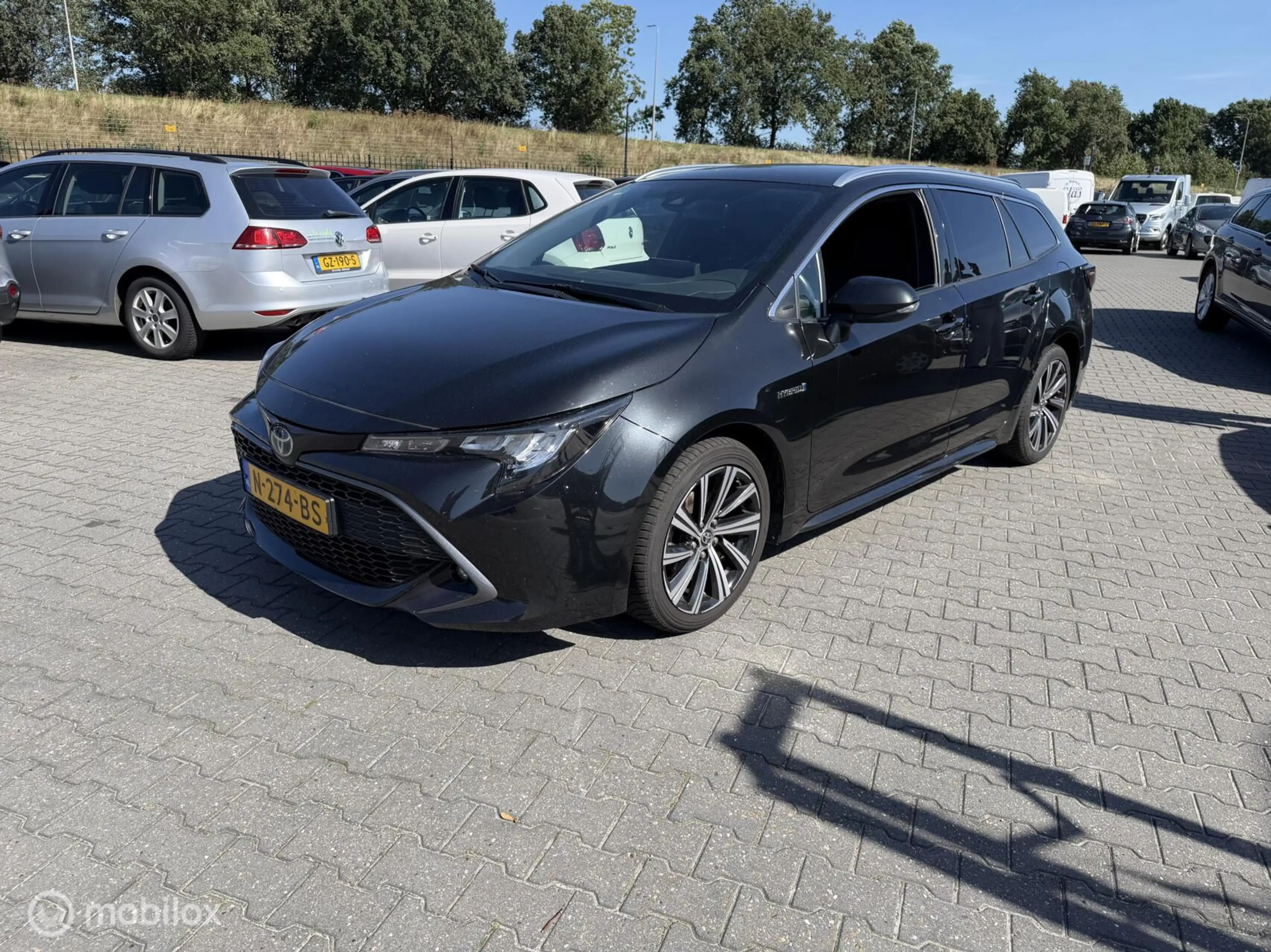 Toyota Corolla Touring Sports 1.8 Hybrid Business Plus BTW