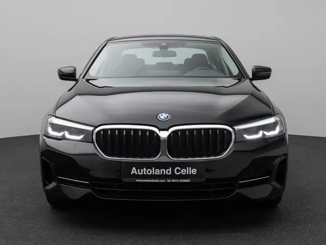 BMW 5 Series view 2