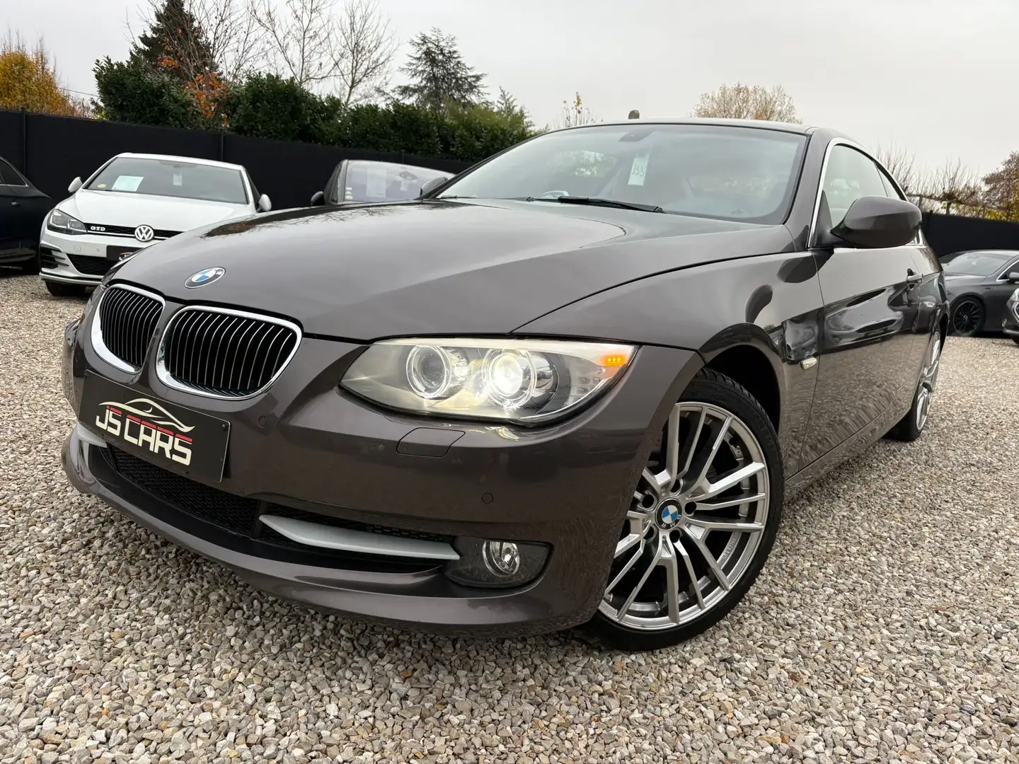 BMW 330 iA*Coupé*AUTOMATIQUE*VEHICULE IMPECCABLE*CARNET Gris - 1