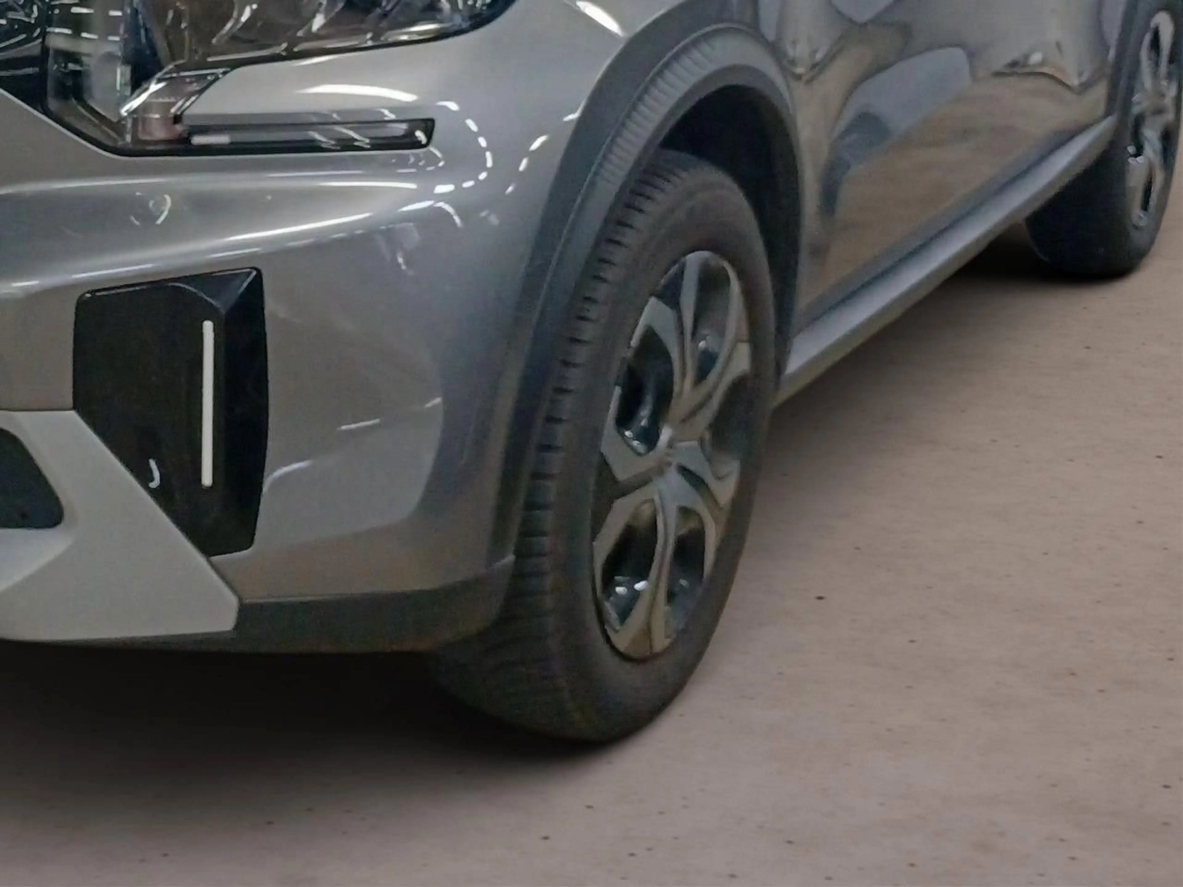 Citroen C3 Aircross Hybrid 6G-DSG Plus 145PS *KAMERA* — photo 14