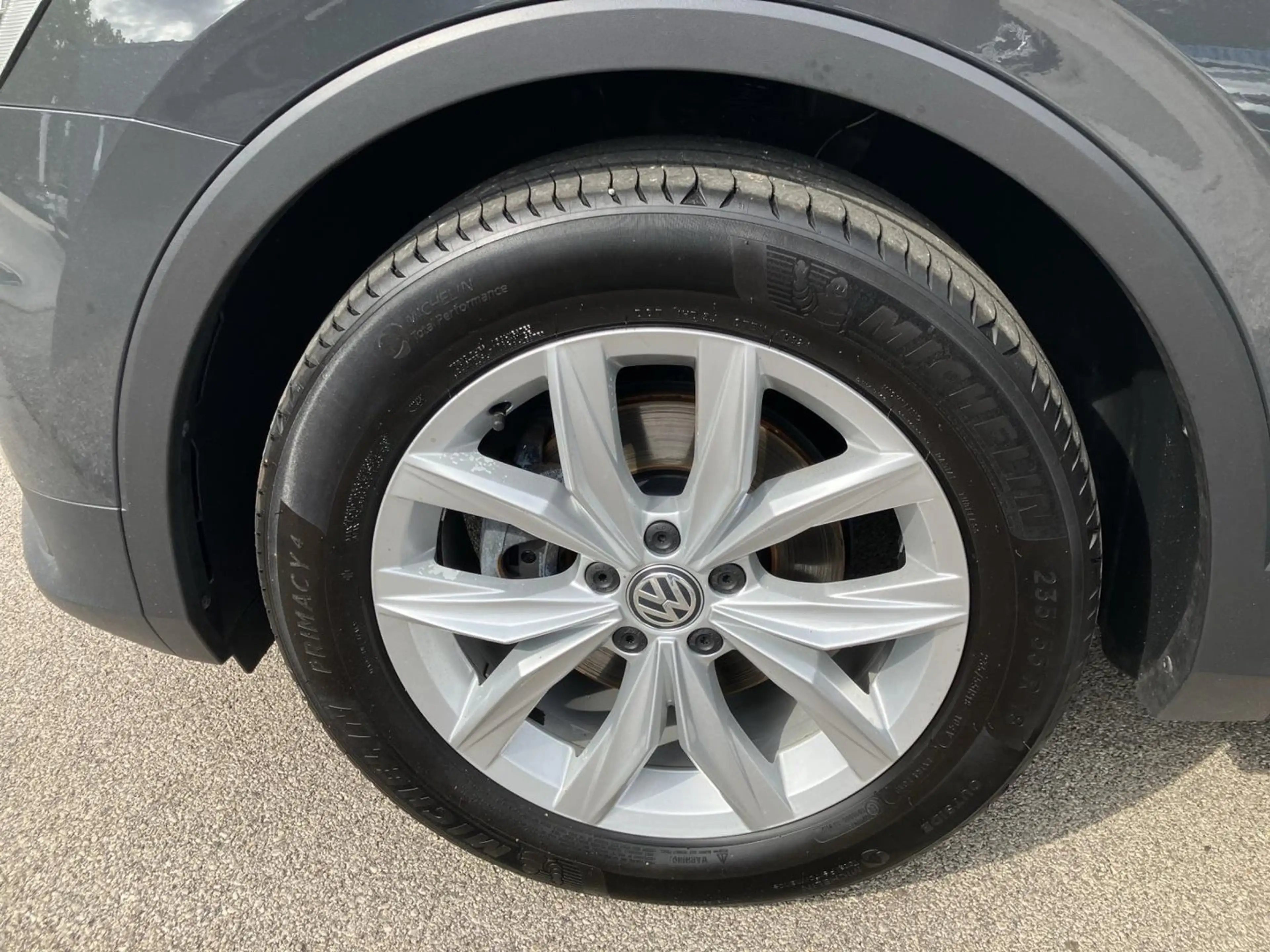 Volkswagen Tiguan Highline TDI SCR DSG — photo 6