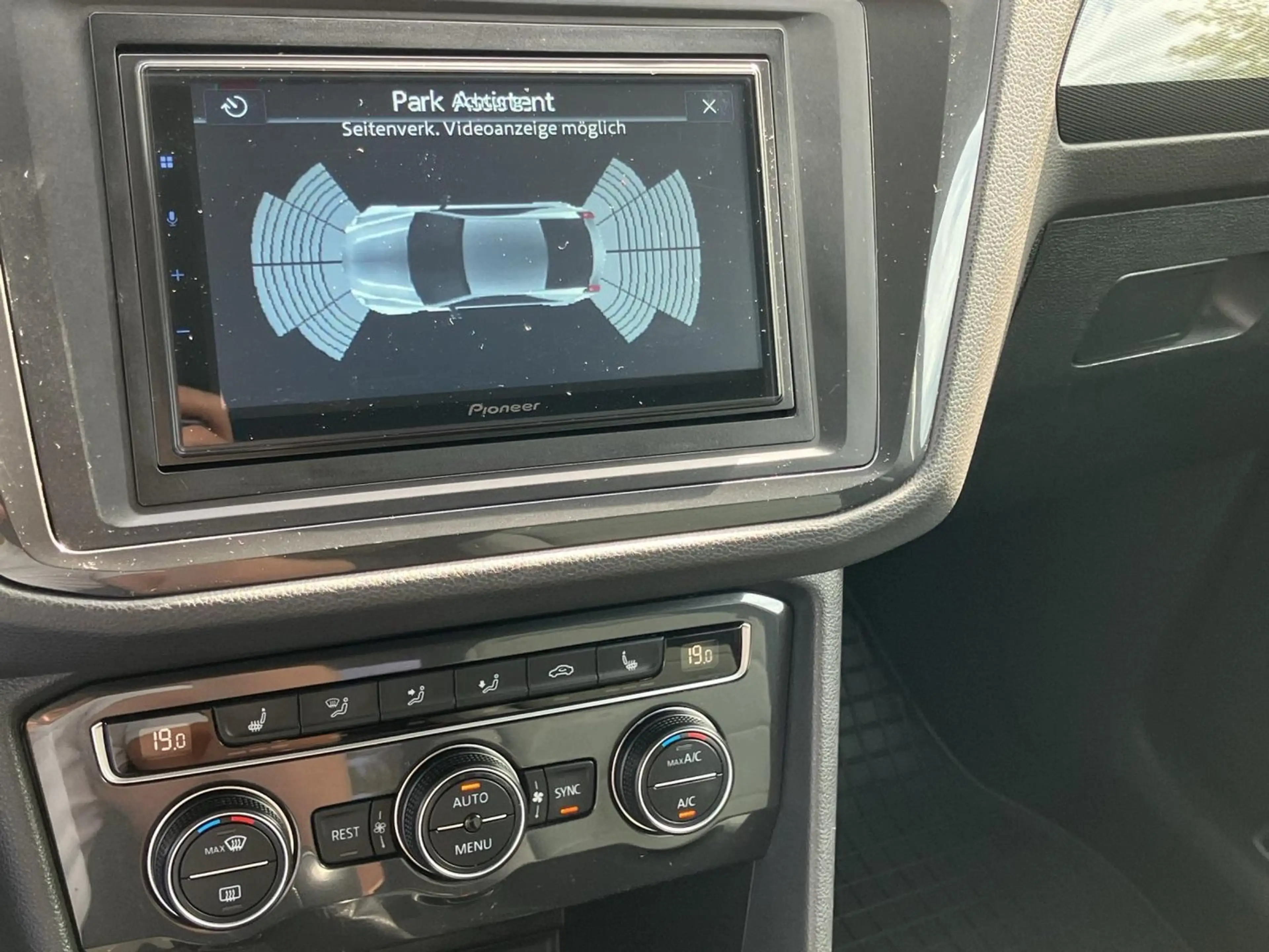 Volkswagen Tiguan Highline TDI SCR DSG — photo 15