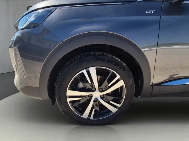 Peugeot 3008 view 11