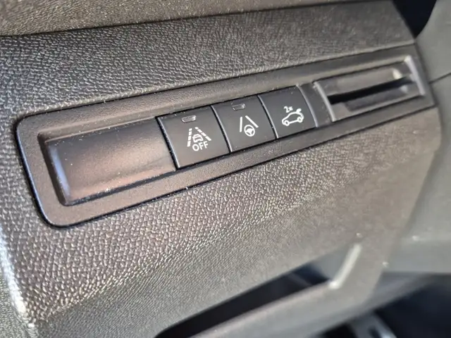 Peugeot 3008 view 19