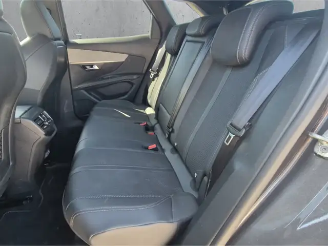 Peugeot 3008 view 8