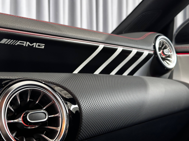 Mercedes-Benz CLA 35 AMG 4-Matic *PANO DAK*MEMORYPAKKET*MBUX NAVI PLUS*FULL LED* — photo 24