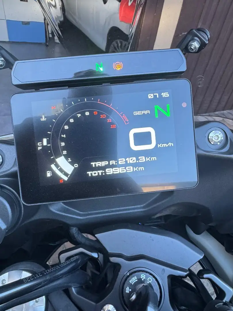 Benelli TRK 702 Nero - 1