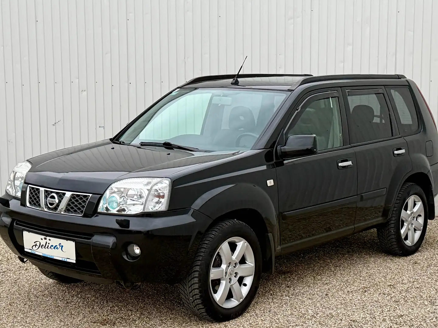 Nissan X-Trail 2.2 dCi 4x4 Panorama, Leder sitze, Anhängerkupplung Schwarz - 1