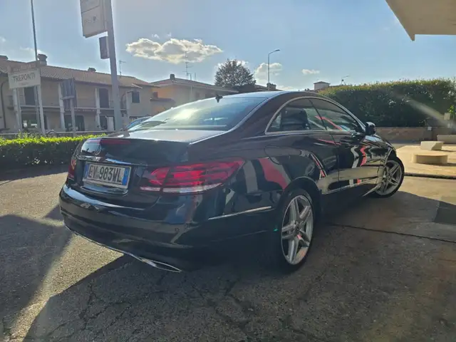 Mercedes-Benz E-Class view 11