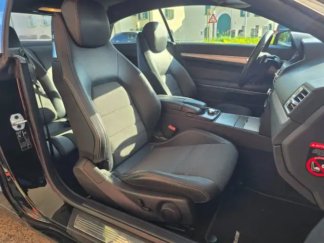 Mercedes-Benz E-Class view 12