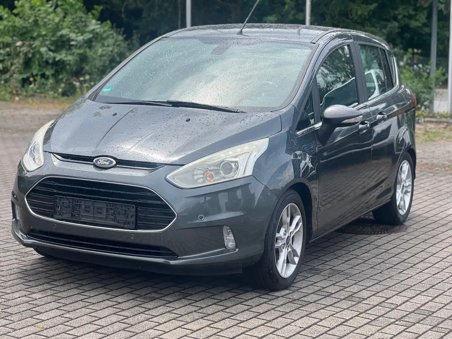 Ford B-Max 1.6 Automatik ** SPRINGT NICHT AN ** Grau - 1