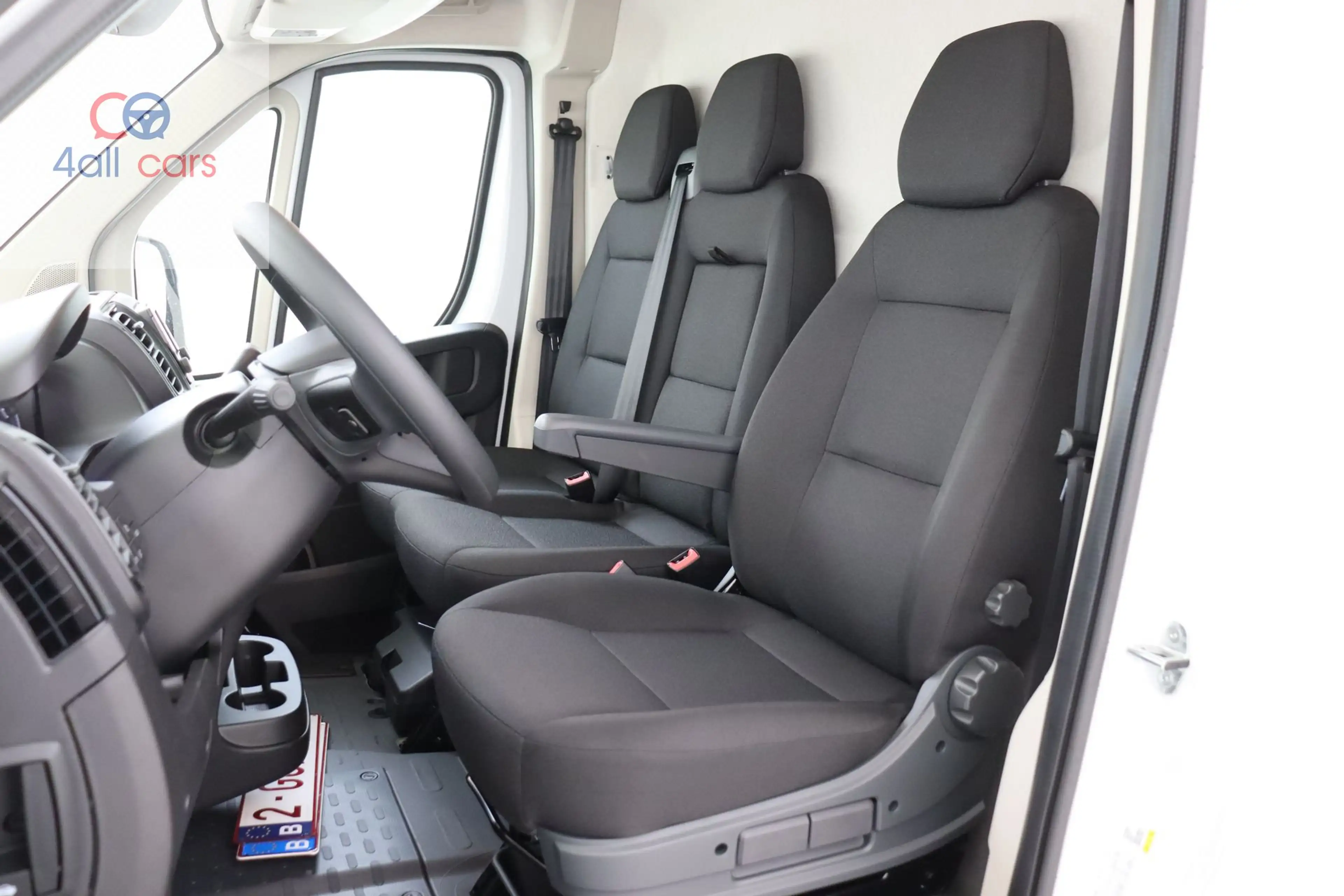 Citroen Jumper 3220 Light 335 L3H2, Laadbesch, v+a-Cam-180°, Bluetooth, Cruise, 16Q, 2.2BlueHDi S&S — photo 11