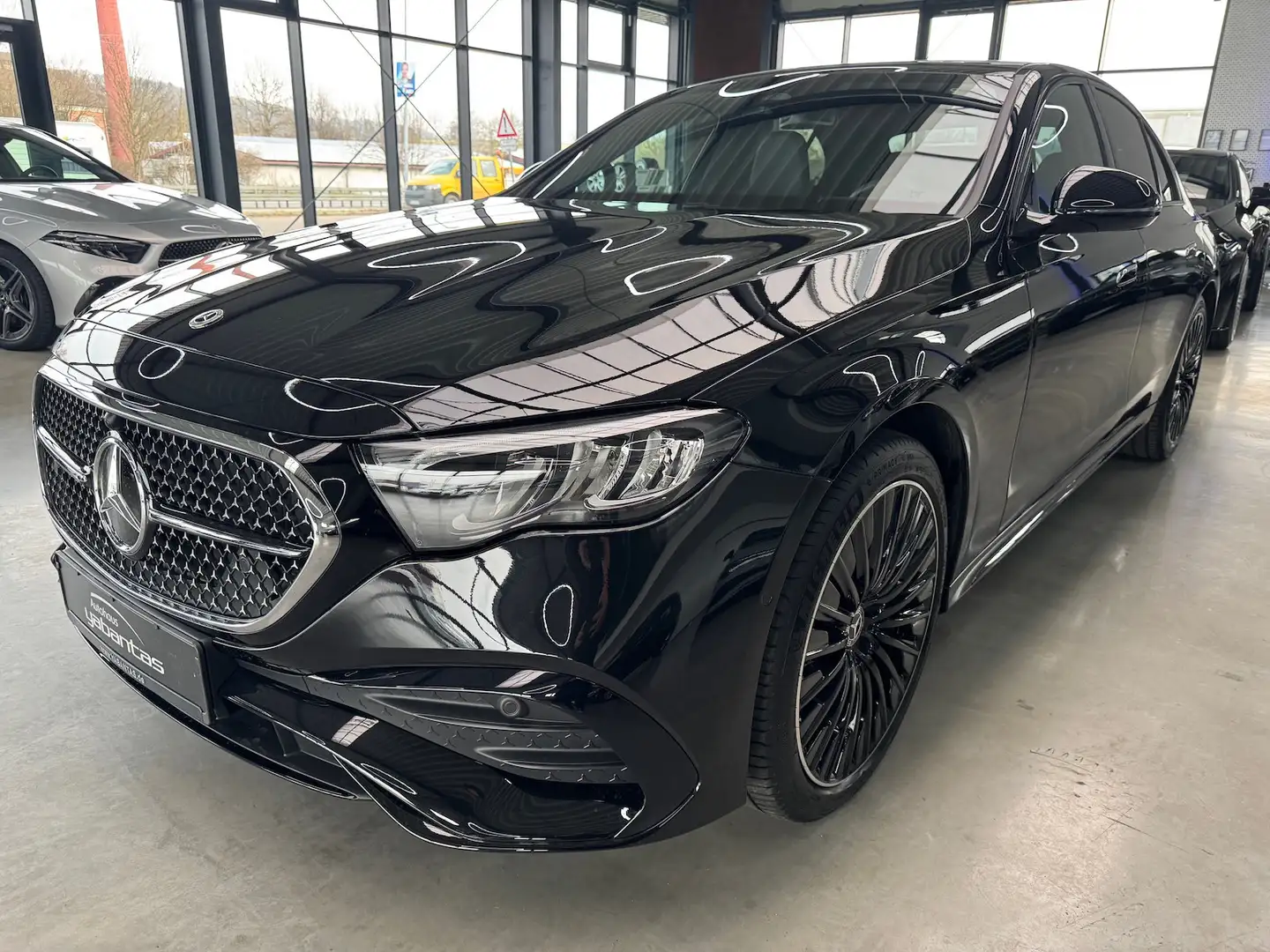 Mercedes-Benz E 300 de AMG Night Pano KEYLESS-GO Hyperscreen Paket-Hig Nero - 1