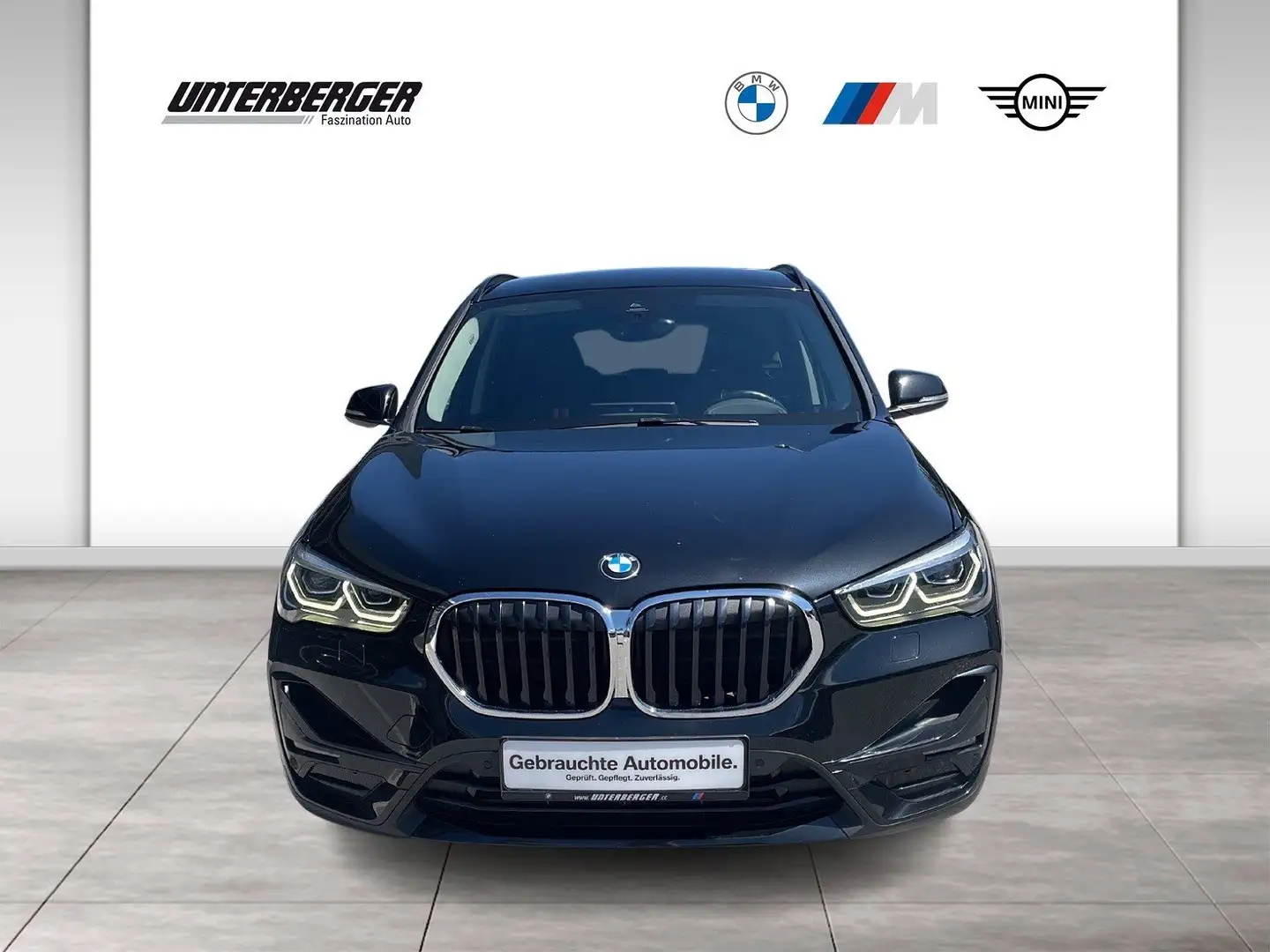 BMW X1 xDrive18d F48 B47 Schwarz - 2