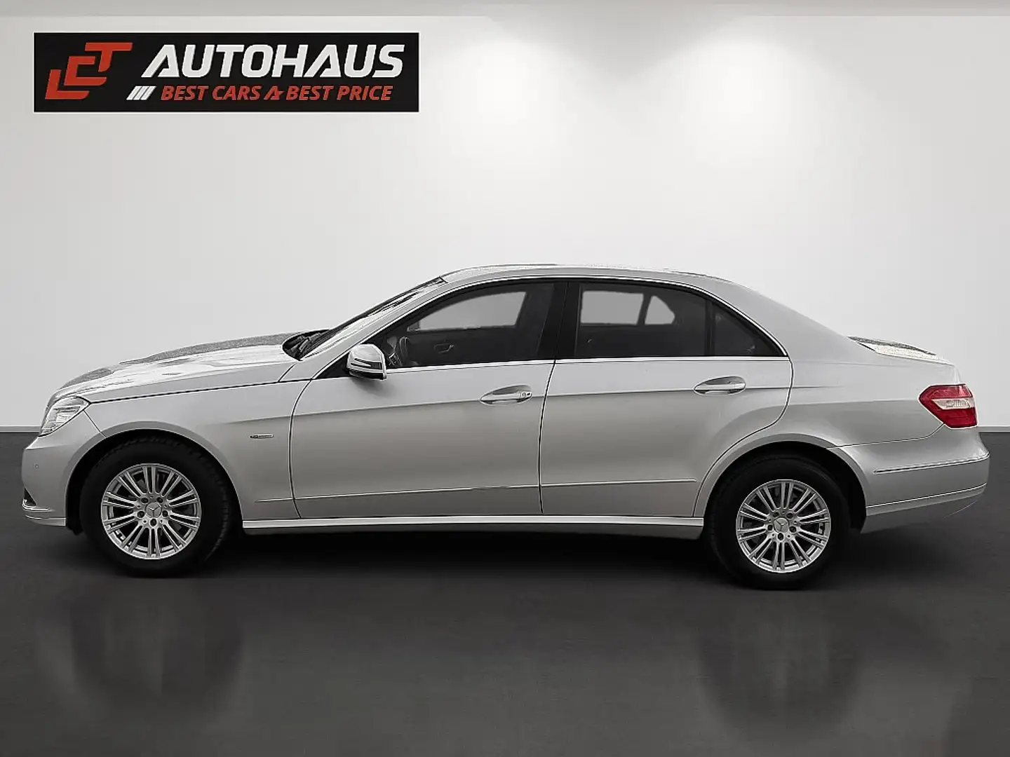 Mercedes-Benz E 220 Elegance BlueEfficiency CDI Aut. |LÜCKENLOSE HI... Silber - 2