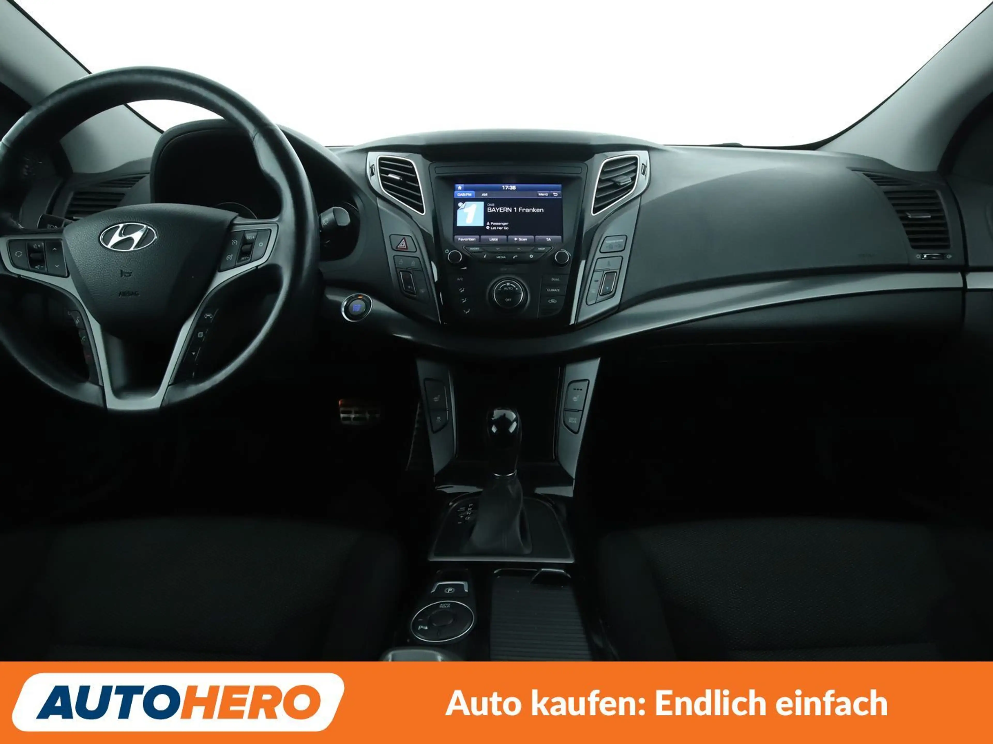 Hyundai i40 2.0 GDI Style*NAVI*TEMPO*PDC*ShZ*DAB*TOUCH* — photo 12