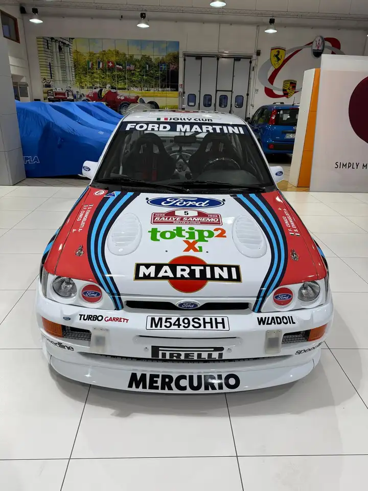 Ford Escort RS Cosworth Gr.A Martini ex Jolly Club, foto 3