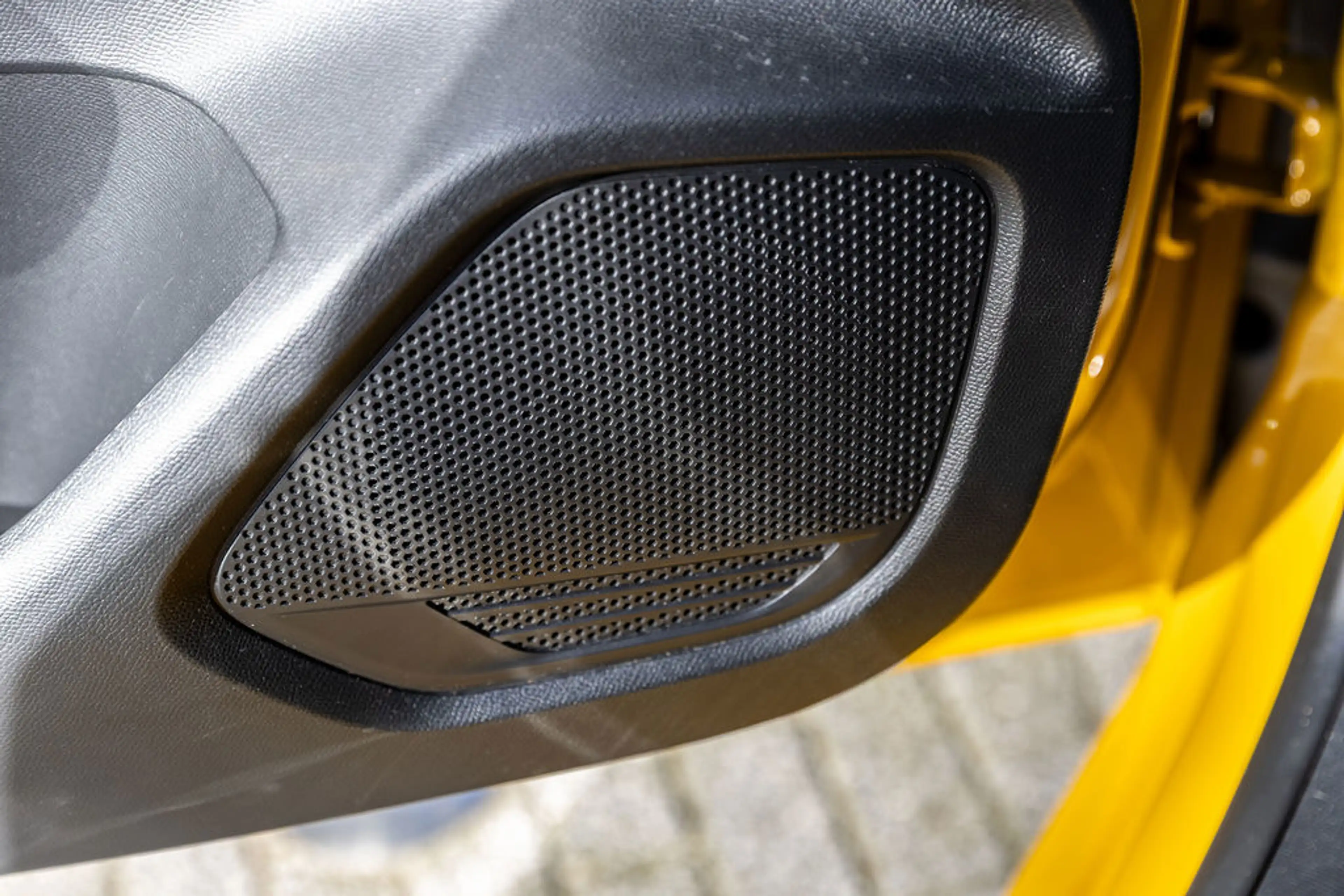 Peugeot e-208 EV Active Pack 50 kWh Head up display — photo 13