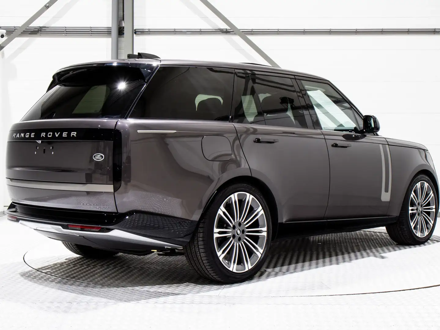 Land Rover Range Rover D350 HSE-PANO-STOELKOELING-HEADUP-MASSAGE Grijs - 2