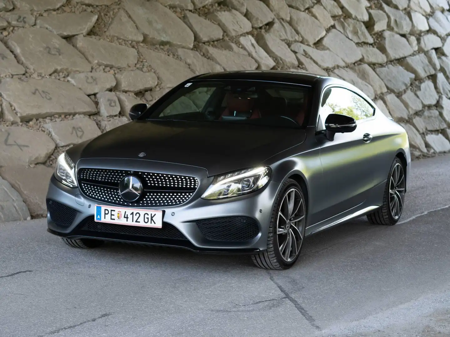 Mercedes-Benz C 300 W205 7G-Tronic Plus Grau - 2
