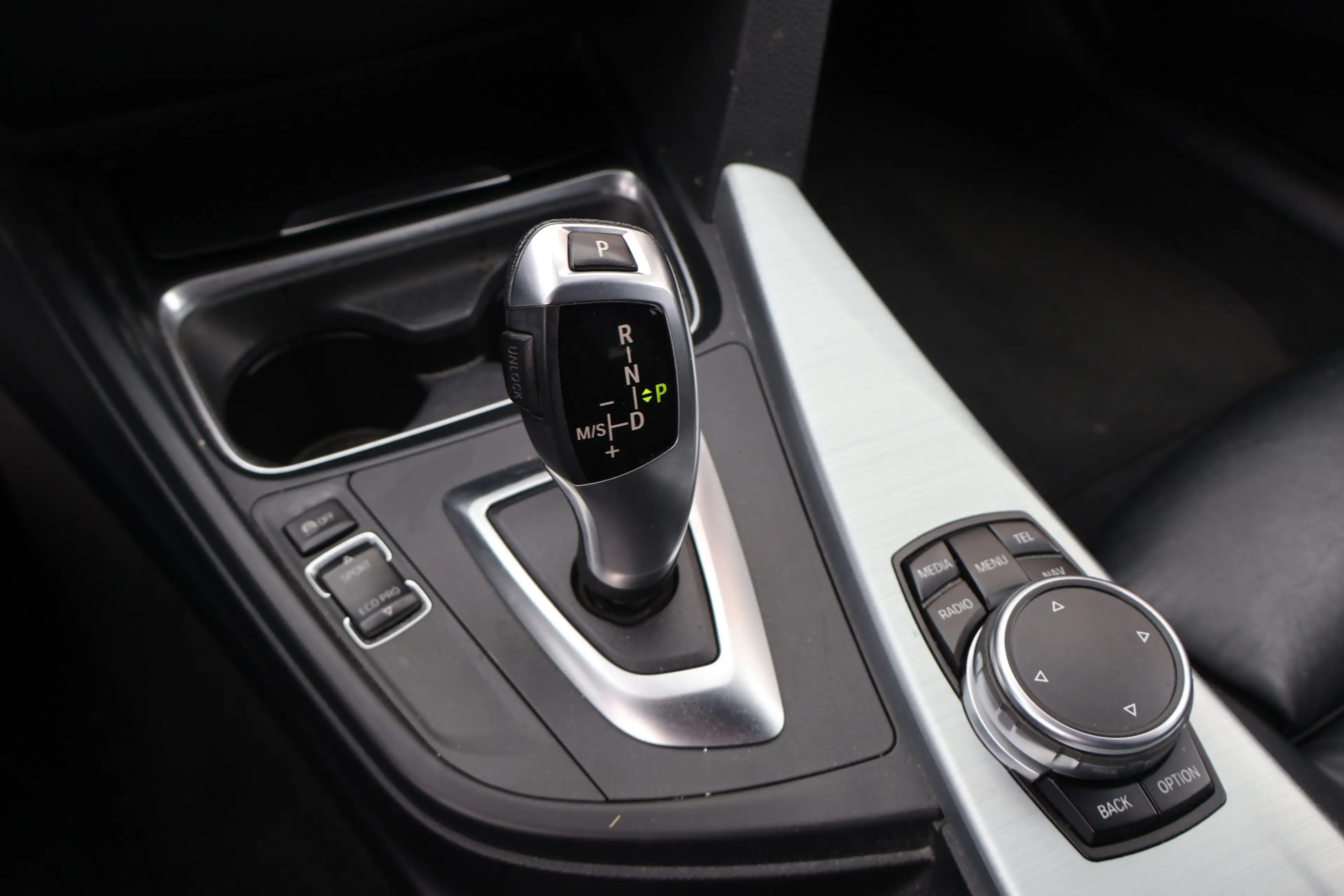 BMW 316 3-serie Touring 316d Executive — photo 11