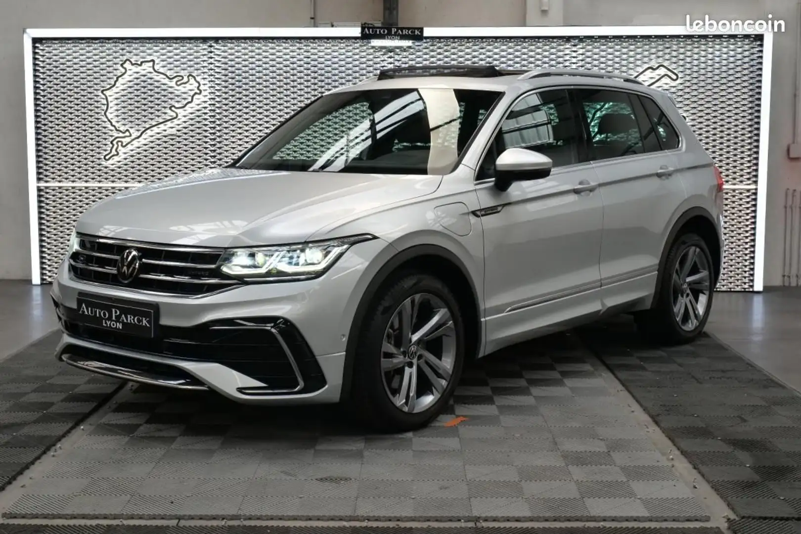 Volkswagen Tiguan eHybrid 245ch DSG6 R-Line Exclusive 1°MAIN FRANCAIS TVA RECUPERABLE LOA-LLD-C... Gris - 1