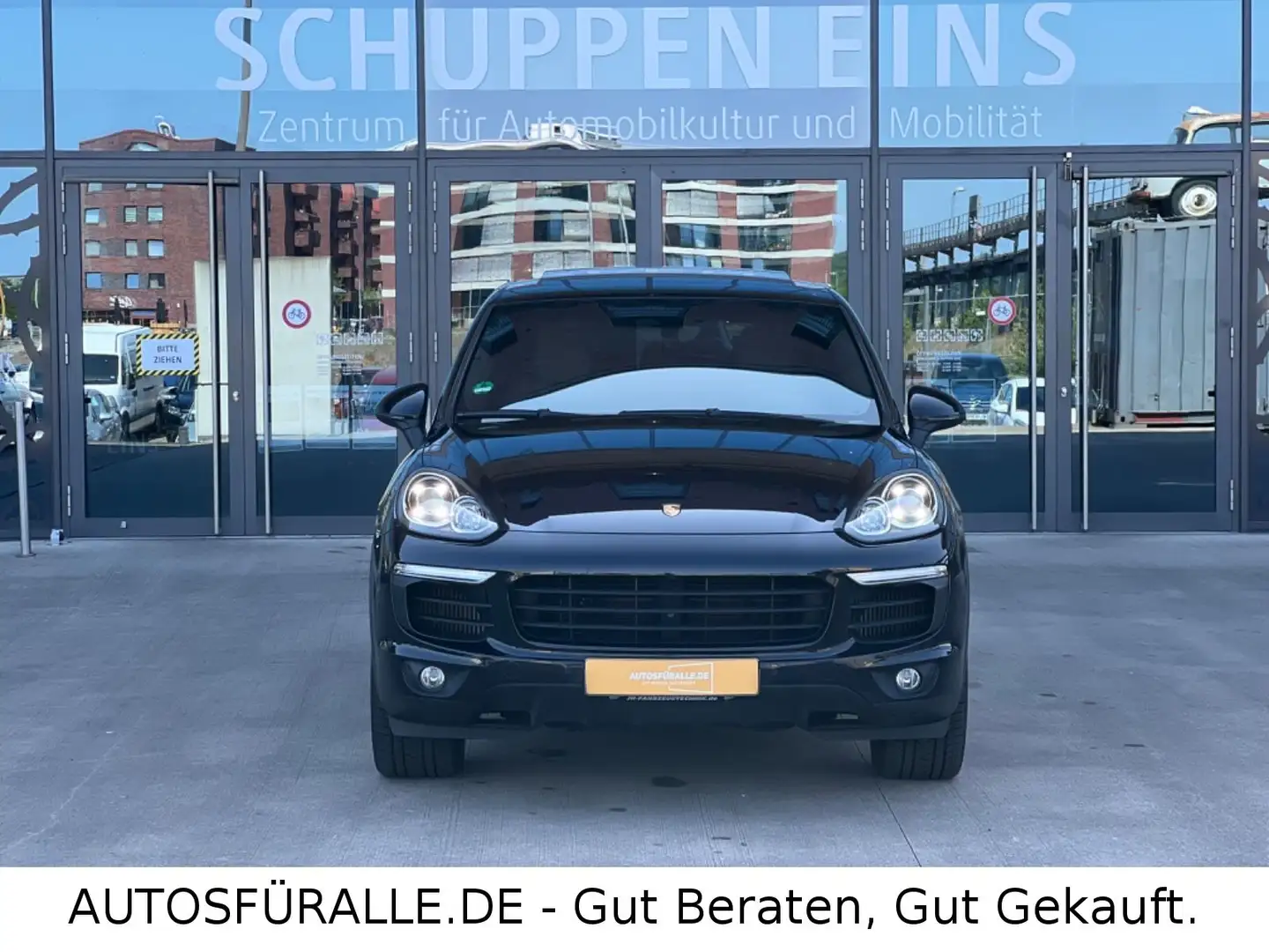 Porsche Cayenne *193kw/262ps*Facelift*4x4*Panorama*TOP! Schwarz - 2