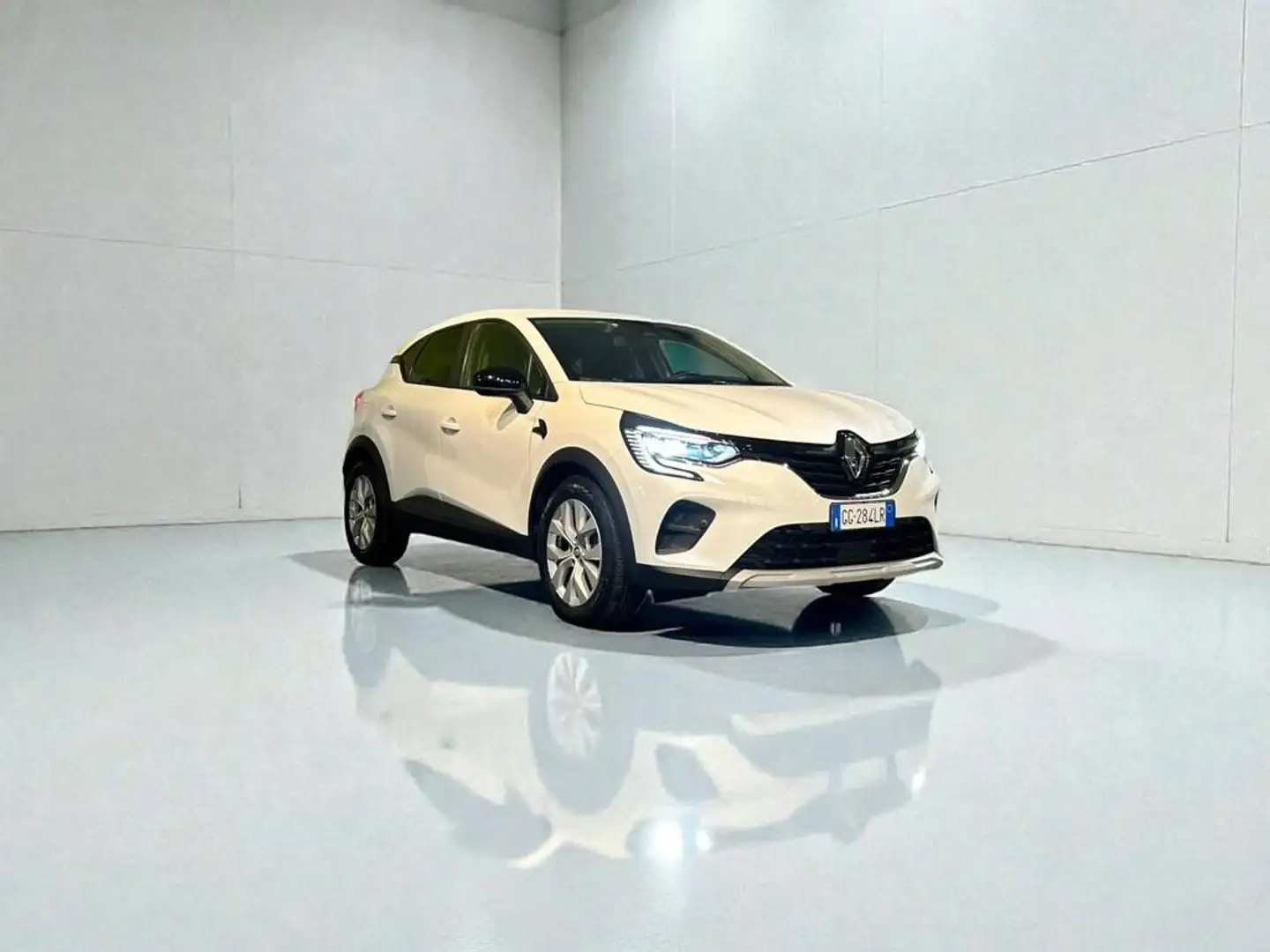 Renault Captur 1.6 hybrid Zen E-Tech 145cv auto - 1