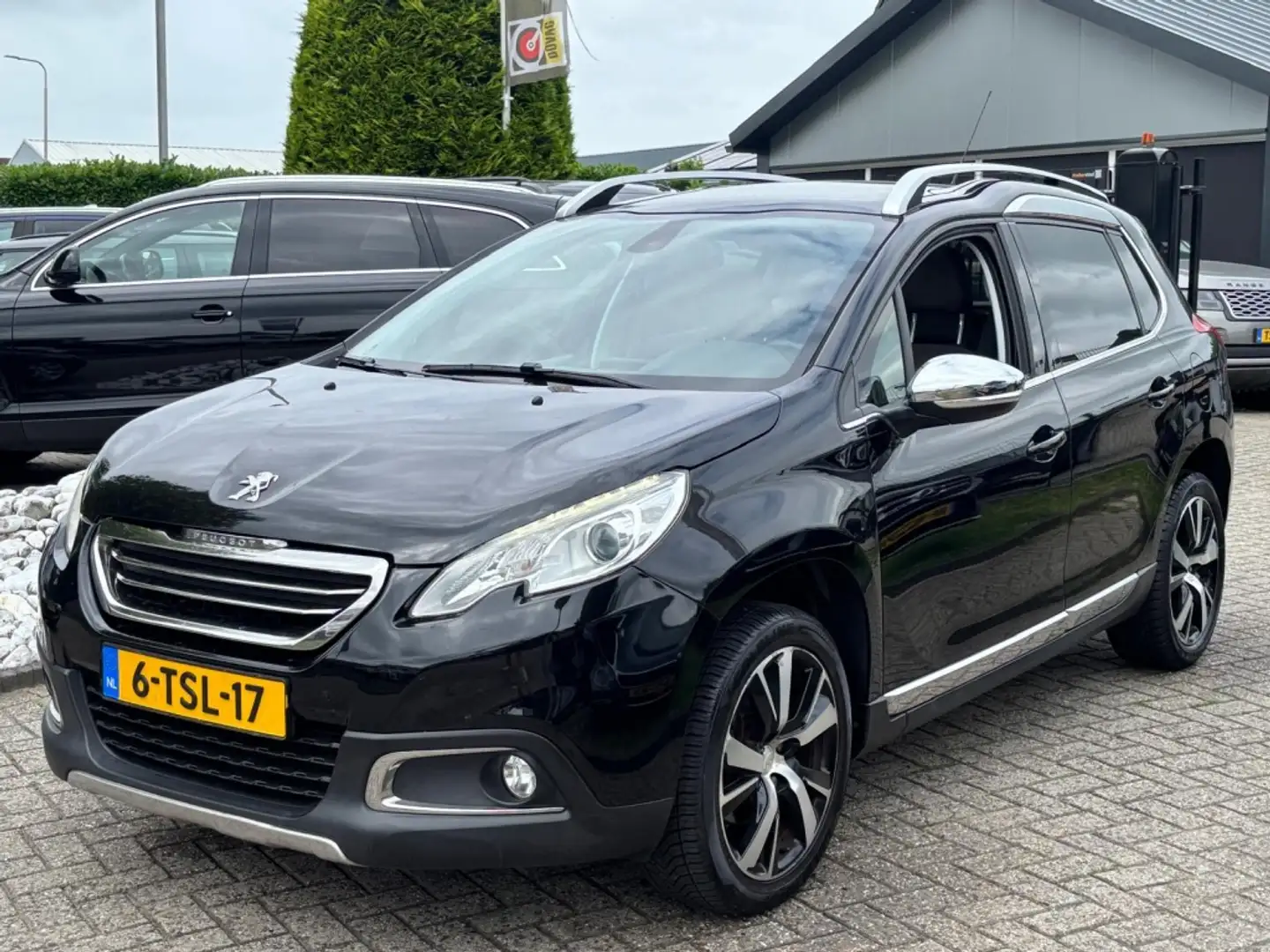 Peugeot 2008 1.6 Benzine 2014 Zwart Panorama Led Alcantara Zwart - 1
