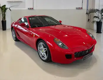 Ferrari 599 autovehicule second-hand cumpărați pe AutoScout24