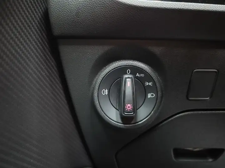 SEAT León 2019, foto 65