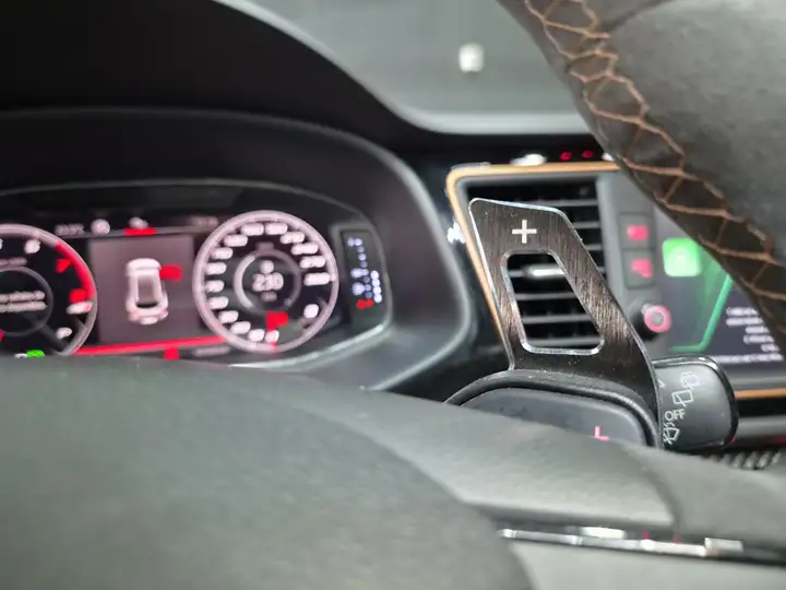 SEAT León 2019, foto 72